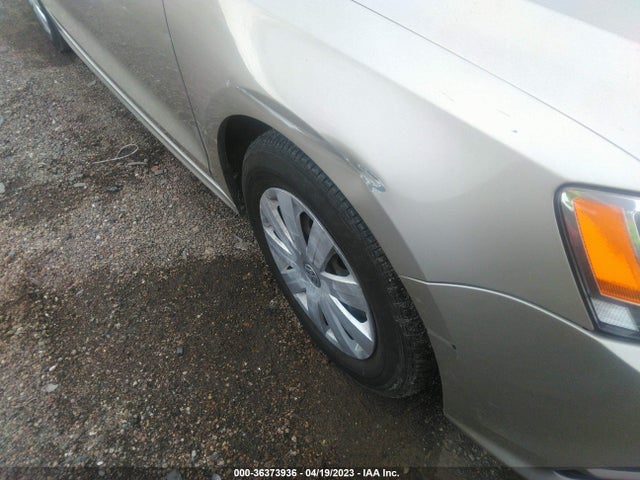 Продажа на аукционе авто 2015 Volkswagen Jetta Sedan 2.0l S, vin: 3VW2K7AJ3FM255537, номер лота: 36373936