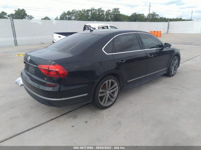 1VWAT7A31GC042115 Volkswagen Passat 1.8t R-line W/comfort Pkg