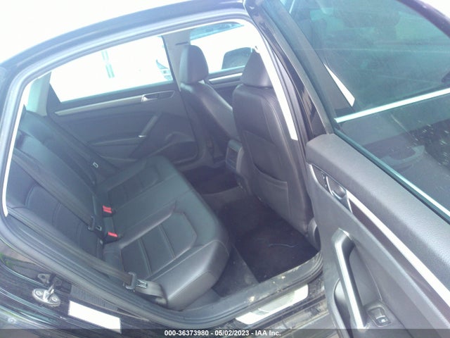 1VWAT7A31GC042115 Volkswagen Passat 1.8t R-line W/comfort Pkg