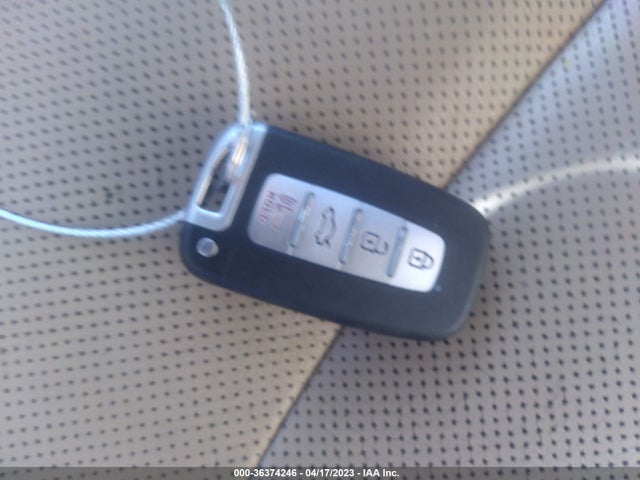 2013 HYUNDAI SONATA HYBRID LIMITED VIN: KMHEC4A48DA099071