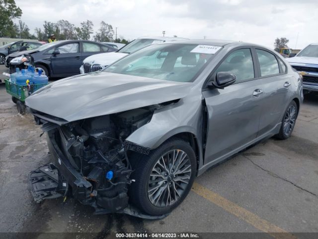 3KPF54AD3NE448090 KIA Forte Gt-line