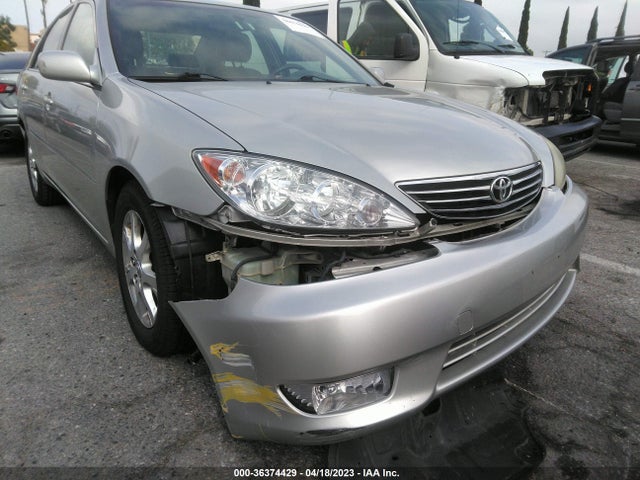 2005 TOYOTA CAMRY LE/XLE VIN: JTDBF32K050164041