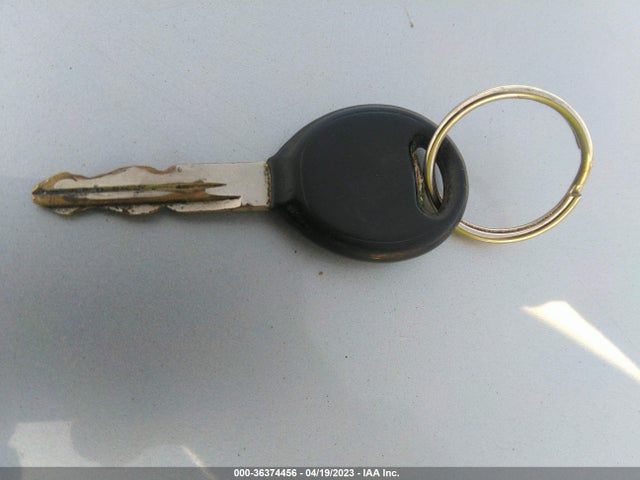 1997 PLYMOUTH VOYAGER SE VIN: 2P4GP45R1VR116812