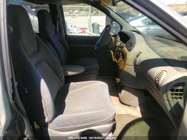 1997 PLYMOUTH VOYAGER SE VIN: 2P4GP45R1VR116812