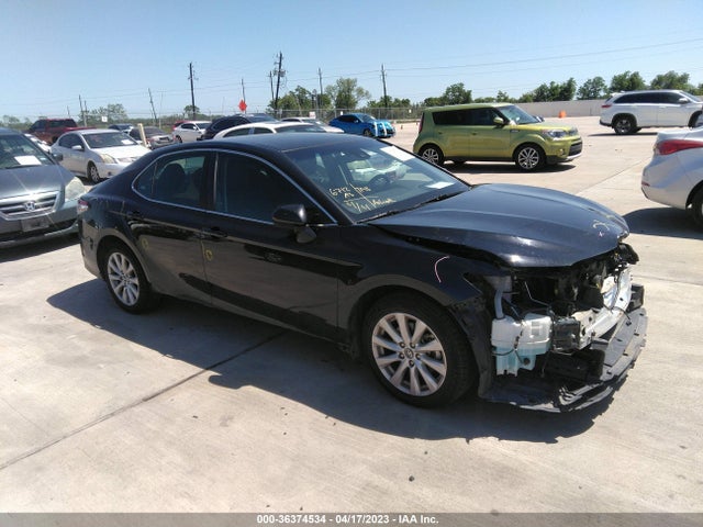 Toyota CAMRY LE 2020 4T1C11AK7LU354882 Image 1