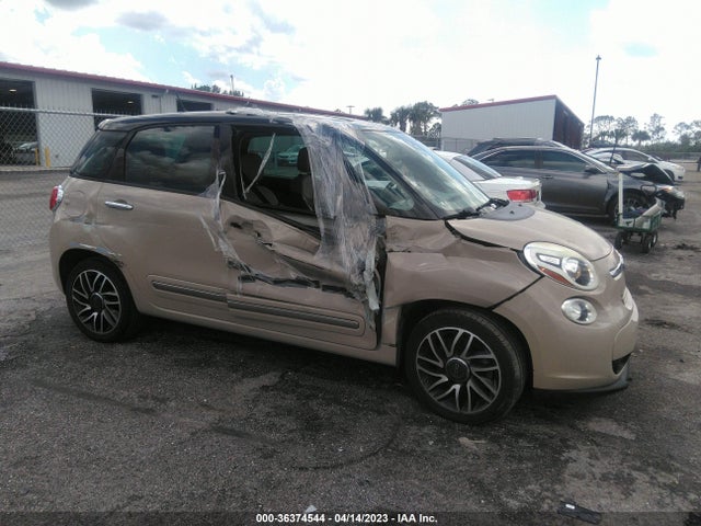 ZFBCFACH1EZ028771 Fiat 500l Lounge