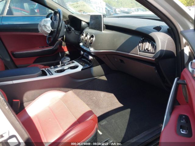 KNAE55LCXM6090073 KIA Stinger Gt2