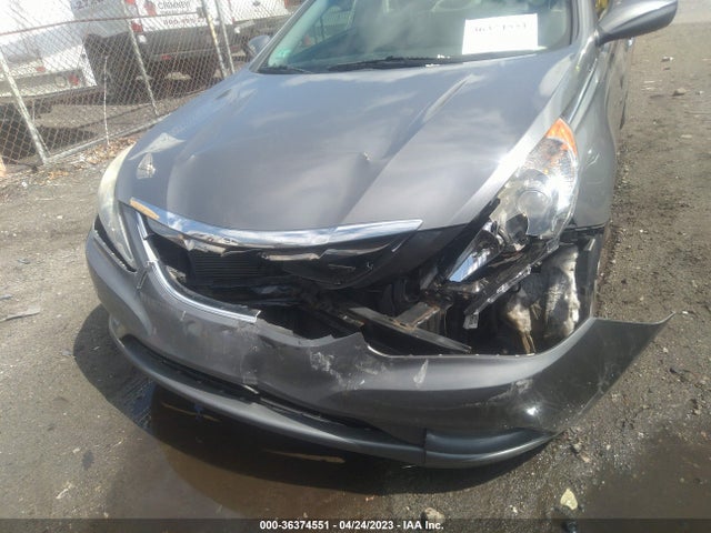 2013 HYUNDAI SONATA SE VIN: 5NPEC4AC9DH779453