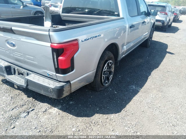 2022 Ford F-150 Lightning, VIN: 1FTVW1EL4NWG04717