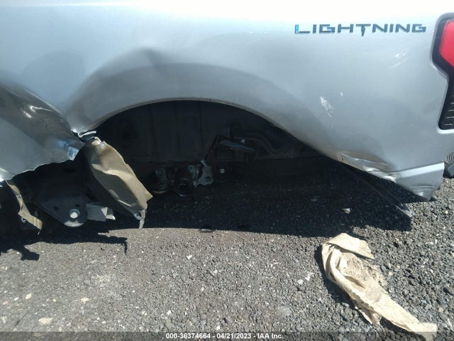 2022 Ford F-150 Lightning, VIN: 1FTVW1EL4NWG04717