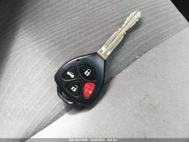 2012 TOYOTA COROLLA L/LE/S VIN: 2T1BU4EE8CC838084
