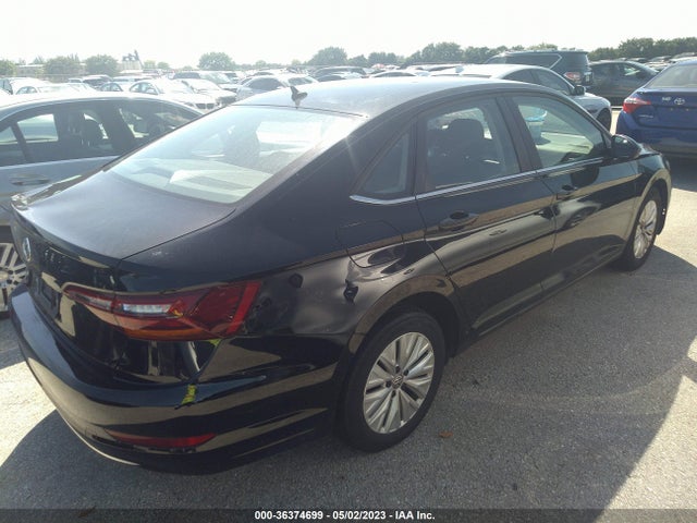 2019 VOLKSWAGEN JETTA S/SE/R-LINE VIN: 3VWCB7BU3KM131274