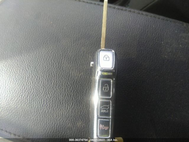 KNDJ23AU5L7099914 KIA SOUL LX