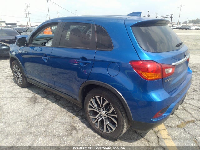 JA4AP3AU8JZ008275 Mitsubishi Outlander Sport 2.0
