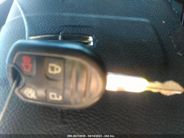 5LMJJ2J53EEL02392 Lincoln Navigator