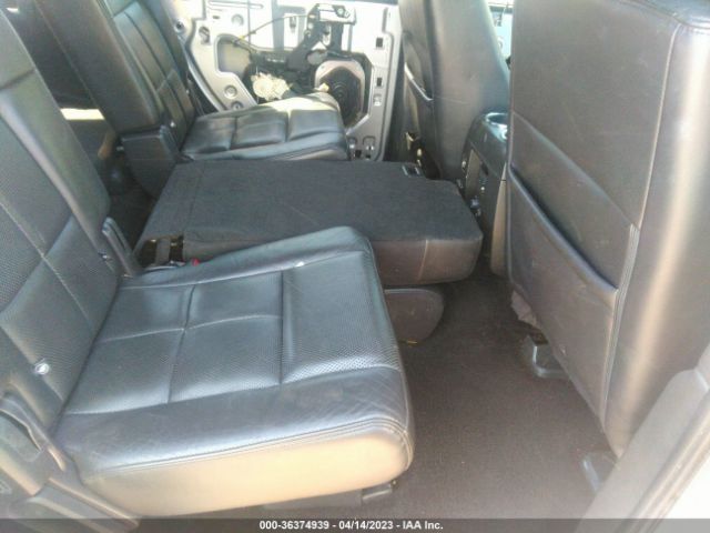 5LMJJ2J53EEL02392 Lincoln Navigator