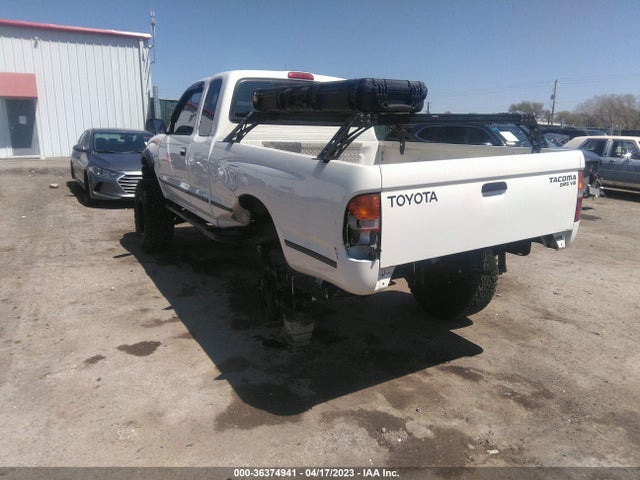 1998 TOYOTA TACOMA VIN: 4TAWN72N1WZ120144