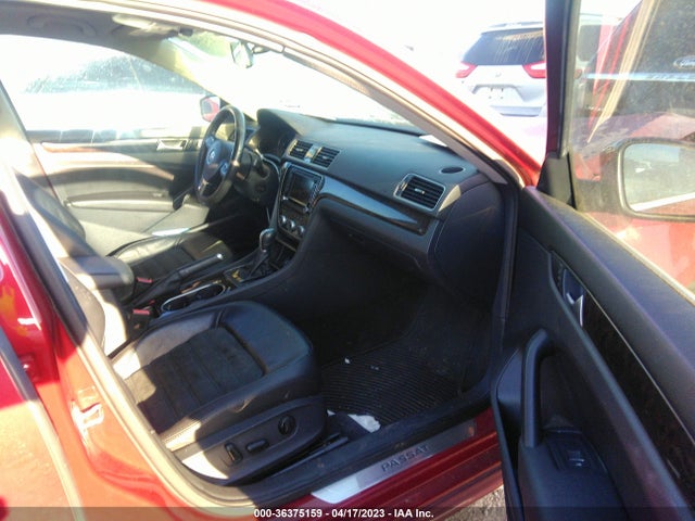 1VWCV7A38FC090437 Volkswagen Passat 2.0l Tdi Sel Premium