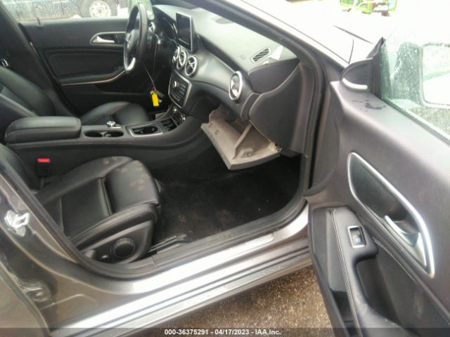 WDDSJ4EB0GN375946 Mercedes-Benz Cla Cla 250