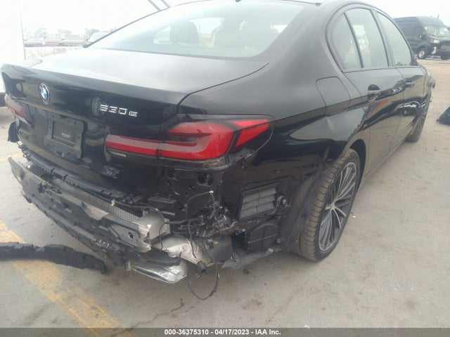 BMW 5 Series 530e 2021 WBA13AG02MCH16040 Image 4