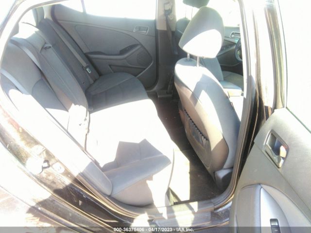 KNAGM4A77F5660311 KIA Optima Lx