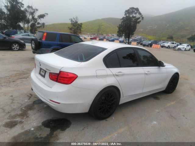 WBA3B1C51FK138239 BMW 3 Series 320i
