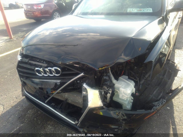 WA1BCCFS4JR033469 Audi Q3 Premium/sport Premium