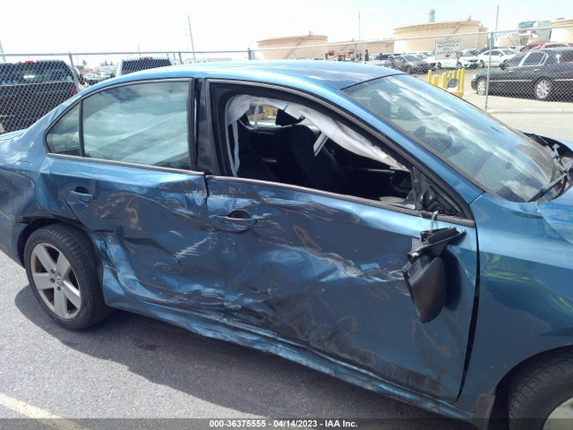 3VW267AJ1GM377755 Volkswagen Jetta Sedan 1.4t S