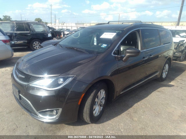 2C4RC1BG8KR655224 Chrysler Pacifica Touring L