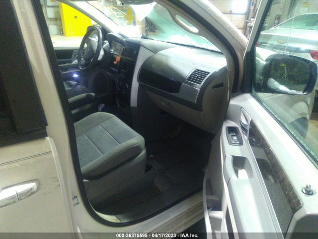 2010 DODGE GRAND CARAVAN SXT VIN: 2D4RN5D17AR190821