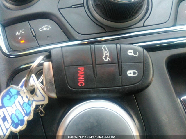 Chrysler 200 S 2016 1C3CCCBB2GN128505 Image 11