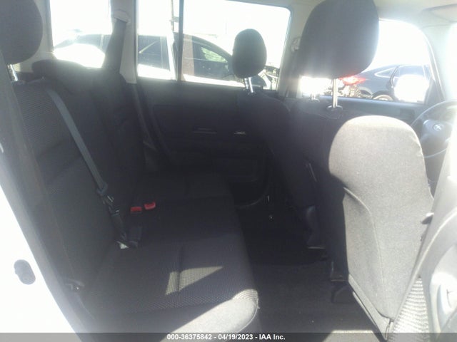 2004 SCION XB VIN: JTLKT324540145921