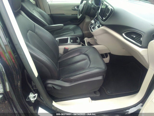 Chrysler Pacifica Touring L 2022 аукцион фото