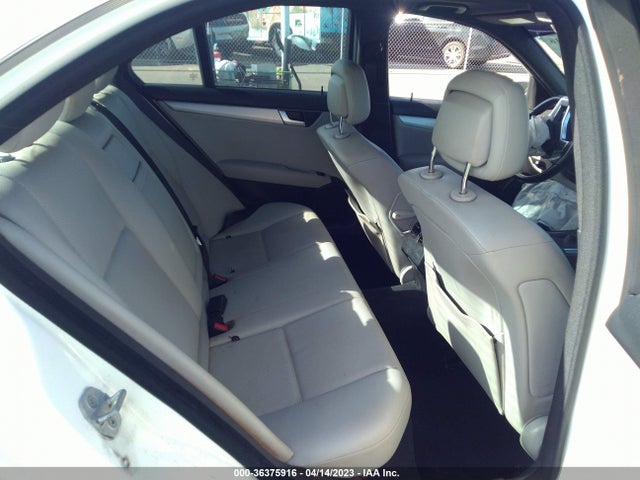 Mercedes-Benz C-class C 250 2014 WDDGF4HB9EG243255 Image 8