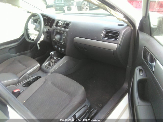 3VWD67AJ0GM339622 Volkswagen Jetta Sedan 1.4t Se