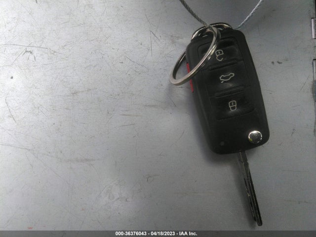 3VWD17AJ0EM238687 Volkswagen Jetta Sedan Se