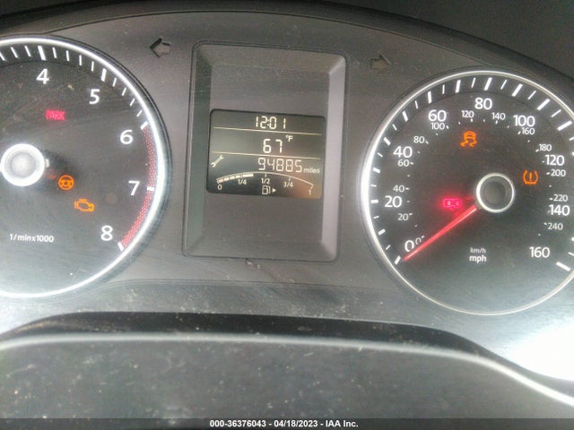 3VWD17AJ0EM238687 Volkswagen Jetta Sedan Se