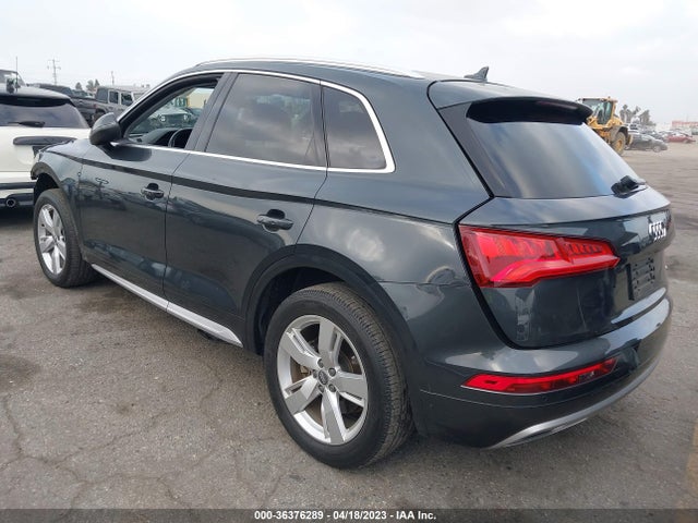 Audi Q5 Premium Plus 2018 WA1BNAFYXJ2018373 Image 3