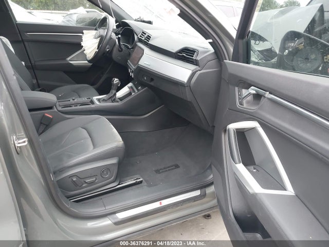 WA1DECF39M1069821 Audi Q3 S Line Premium