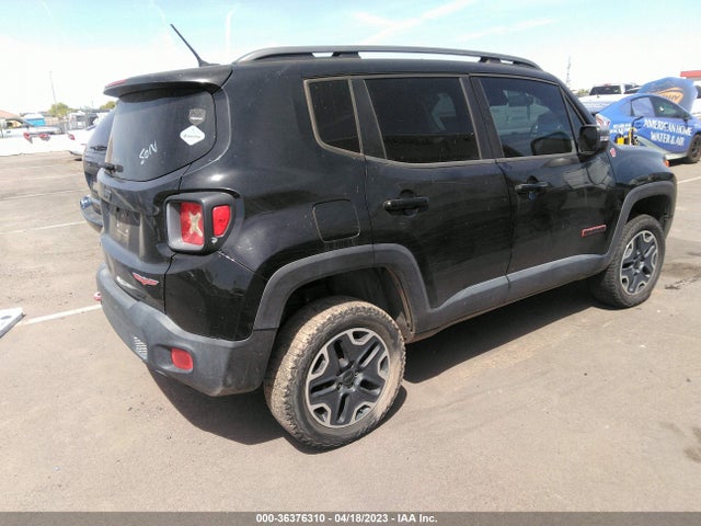 ZACCJBCT5FPB20097 Jeep Renegade Trailhawk