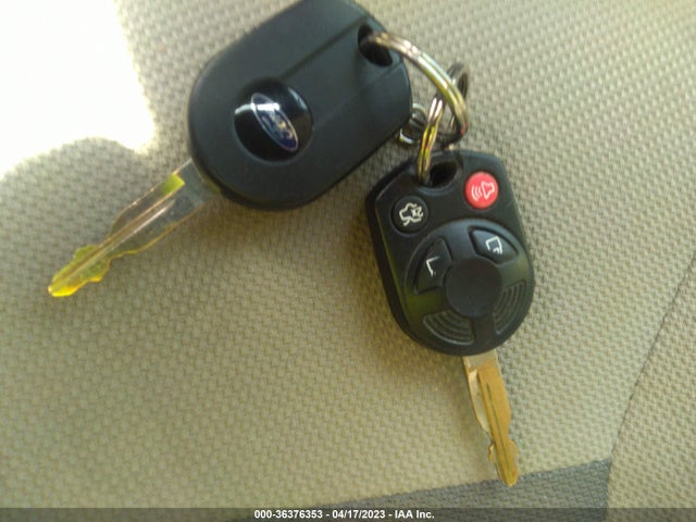 2008 FORD ESCAPE XLT VIN: 1FMCU03Z78KE47772