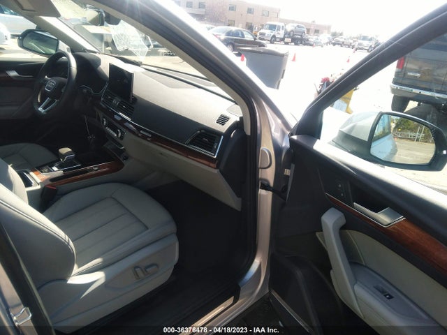 WA1EAAFYXN2099101 Audi Q5 S Line Premium Plus