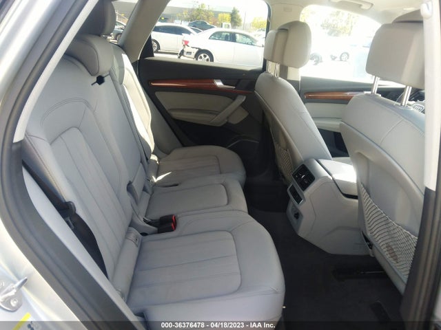 WA1EAAFYXN2099101 Audi Q5 S Line Premium Plus