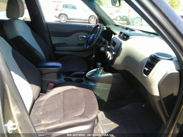 KNDJN2A27F7230698 KIA Soul Base