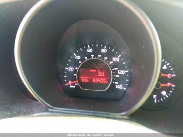 KNDJN2A27F7230698 KIA Soul Base