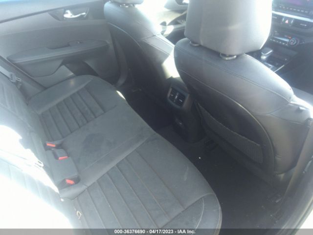 3KPF54AD3NE496866 KIA Forte Gt-line