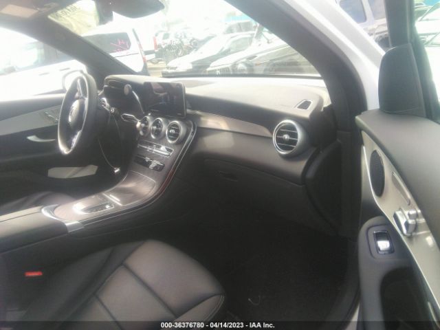 W1N0G8DB1NV387831 Mercedes-Benz Glc Glc 300
