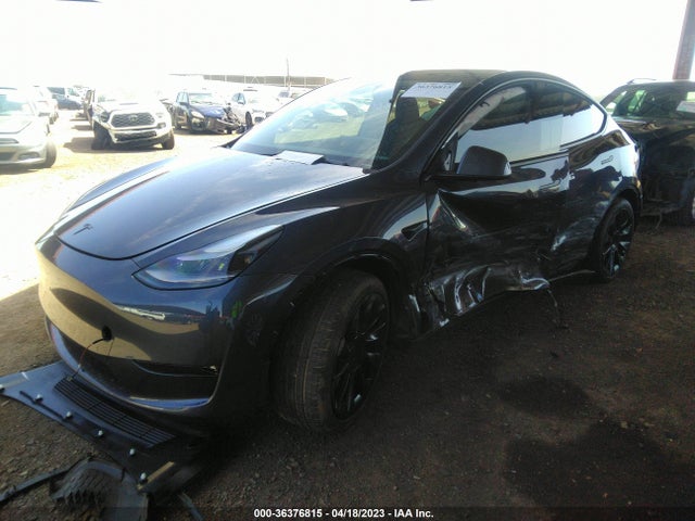 Tesla Model Y Long Range 2023 7SAYGDEE5PF608413 Image 2