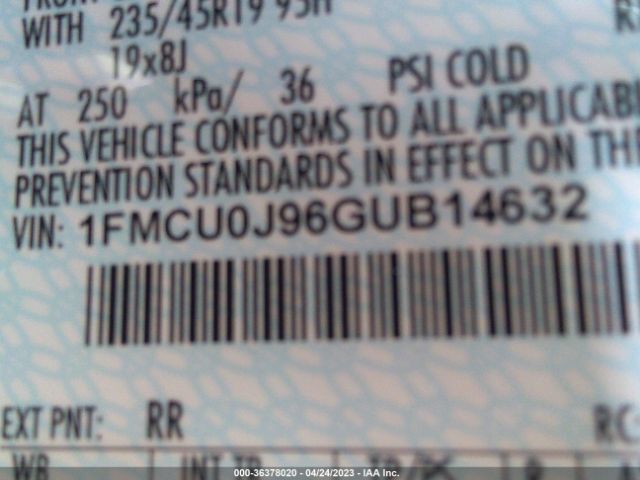 1FMCU0J96GUB14632 Ford Escape Titanium