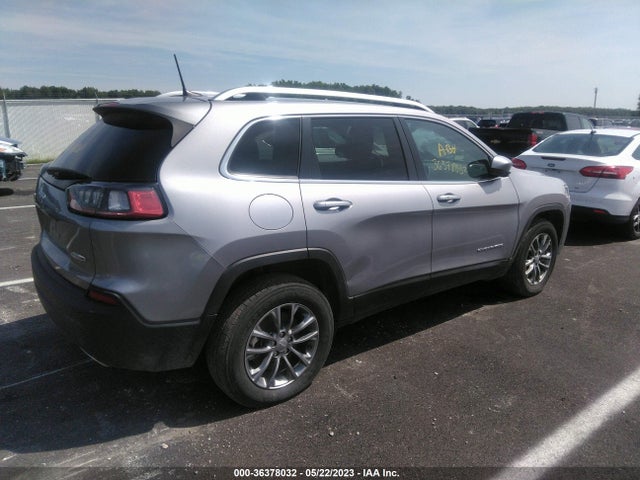 1C4PJMMX6MD118353 Jeep Cherokee Latitude Lux